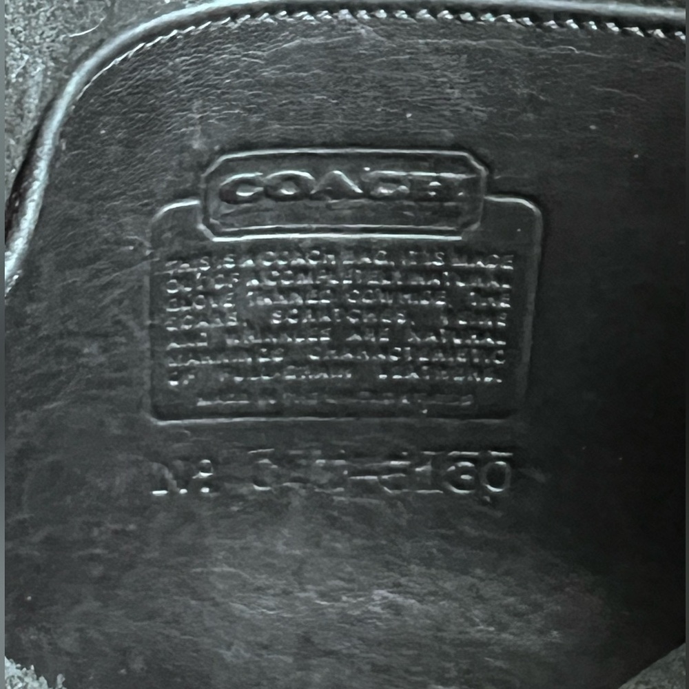 Coach vintages black leather Crossbody Bag - Picture 6 of 11
